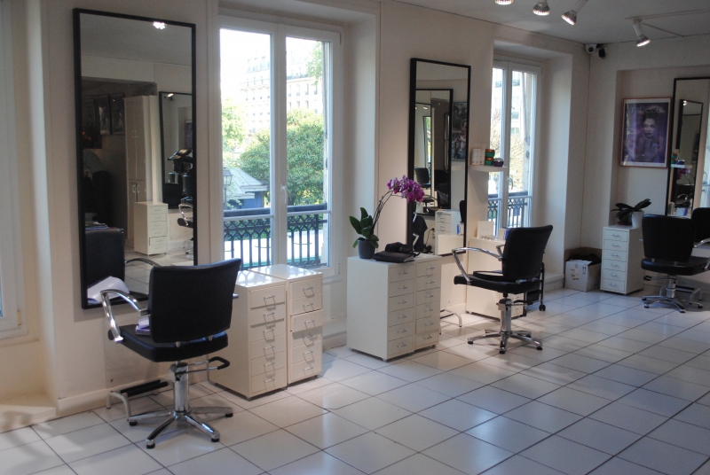 coiffure-ROQUEBRUNE CAP MARTIN-min_floor-home-office-property-living-room-room-781228-pxhere.com